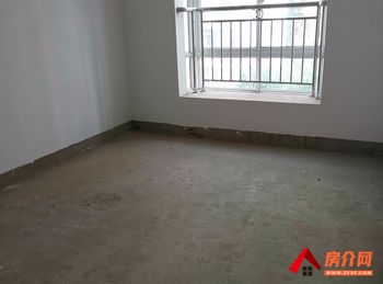 安澜雅苑小区房屋出售，昆明安宁安澜雅苑 3室2厅，报价：33