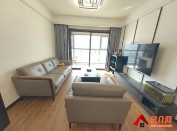 五华融创春风十里御风苑，3室2厅房子出租(整租)，租金每月2