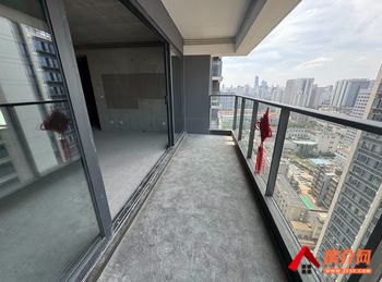 春城华府小区二手房丨昆明五华春城华府 3室2厅二手房出售,2