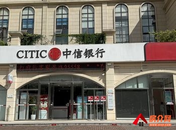 西山世纪半岛612.5m²商铺出售,参考报价:367.5万元