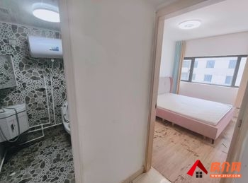 官渡兴杰现代城，1室1厅房子出租(合租)，租金每月1100元