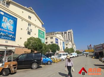 官渡海伦国际205m²商铺出售,参考报价:116万元 官渡海伦国际205m²商铺出售,参考报价:116万元