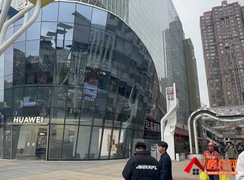 西山滇池路片区145.25m²商铺出售,参考报价:面议 西山滇池路片区145.25m²商铺出售,参考报价:面议