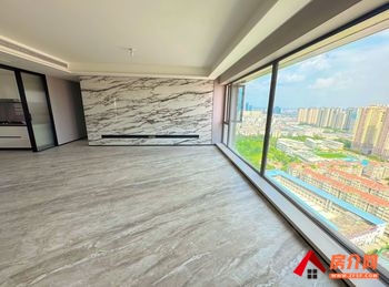 锦粼天曜小区房屋出售，西山锦粼天曜，4室2厅，报价：243万