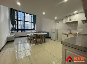 五华融创春风十里海豚湾，2室2厅房子出租(整租)，租金每月1