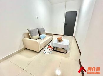 五华假日城市(1期)，2室2厅房子出租(合租)，租金每月90