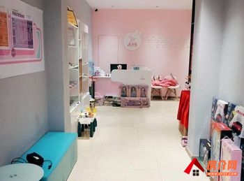 官渡海伦国际250m²商铺出租,参考报价:8000元/月 官渡海伦国际250m²商铺出租,参考报价:8000元/月