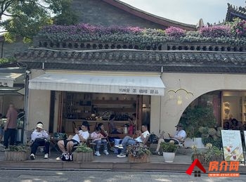 官渡区政府56m²商铺出售,参考报价:50万元 官渡区政府56m²商铺出售,参考报价:50万元