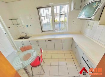 爱地花园小区房屋出租丨「昆明」西山爱地花园,4室2厅房子出租