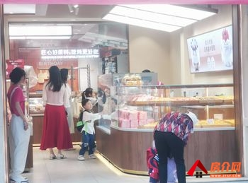 西山前卫营175m²商铺出售,参考报价:168万元 西山前卫营175m²商铺出售,参考报价:168万元