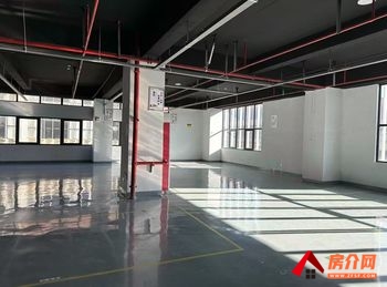 官渡长水机场660m²厂房出租,参考报价:9900元/月 官渡长水机场660m²厂房出租,参考报价:9900元/月