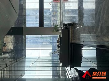 招商总部大厦 >1900m²写字楼出售，参考报价：13