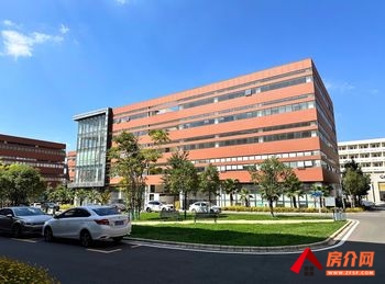 昆明官渡长水机场640m²厂房出租,参考报价:9600元/月 昆明官渡长水机场640m²厂房出租,参考报价:9600元/月