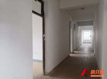 昆明盘龙茨坝500m²厂房出租，参考报价：8000元/月