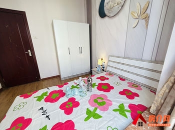 「昆明」西山红庙寺花园,3室2厅房子出租(合租)，租金每月6