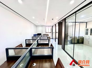 华海新境界 >118m²写字楼出租,参考报价:2702 华海新境界 >118m²写字楼出租,参考报价:2702