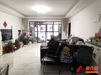 西山未名城(3期)，4室2厅二手房出售,报价：186万元