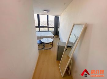西山润城第四大道，1室1厅房子出租(合租)，租金每月700元