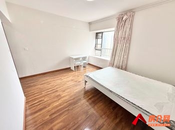 昆明西山金坤尚城长乐里 3室2厅房子出租(合租)，租金每月6