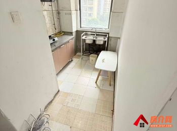 官渡星泽园，1室0厅房子出租(合租)，租金每月900元