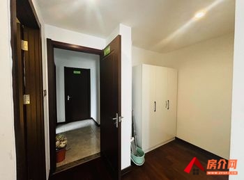 「昆明」官渡碧桂园樾府,4室2厅房子出租(合租)，租金每月9