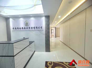 天宇广场 >188m²写字楼出租，参考报价：6204元