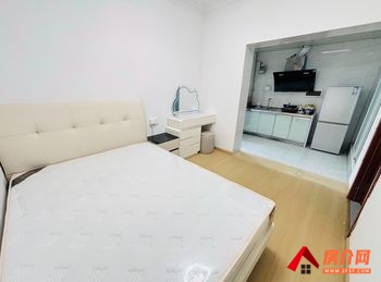 西山润城十区,3室3厅房子出租(合租),租金每月600元 西山润城十区,3室3厅房子出租(合租),租金每月600元