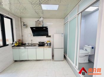 西山润城十区,3室3厅房子出租(合租),租金每月600元 西山润城十区,3室3厅房子出租(合租),租金每月600元