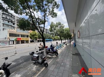 盘龙东华62.02m²商铺出售,参考报价:110万元