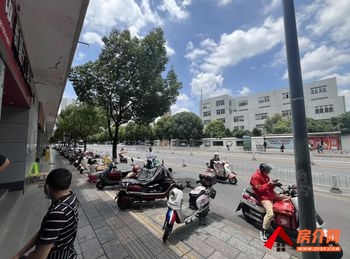 盘龙东华62.02m²商铺出售,参考报价:110万元 盘龙东华62.02m²商铺出售,参考报价:110万元