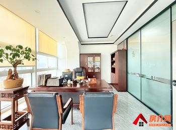 世纪中心 >410m²写字楼出租，参考报价：面议