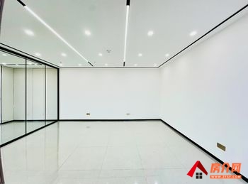 昆百大国际派办公楼 >298m²写字楼出租，参考报价：