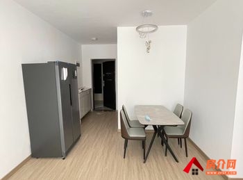 嵩明中骏云谷小镇臻园,3室2厅二手房出售,报价:40万元 嵩明中骏云谷小镇臻园,3室2厅二手房出售,报价:40万元