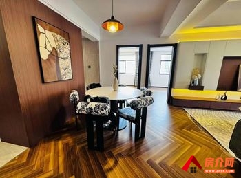 西山未名城(3期)，3室2厅二手房出售,报价：114万元