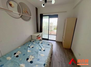 「昆明」五华西城时代菁雅苑,4室2厅房子出租(合租)，租金每