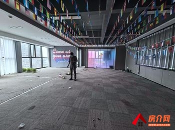 「昆明」大都摩天购物中心写字楼 >400m²写字楼出售 「昆明」大都摩天购物中心写字楼 >400m²写字楼出售