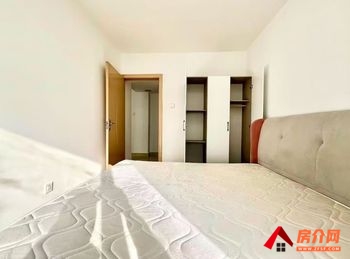 昆明官渡兴杰现代城 1室1厅房子出租(整租)，租金每月150