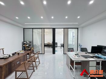 东聚嘉信商务中心 >146m²写字楼出租,参考报价:2 东聚嘉信商务中心 >146m²写字楼出租,参考报价:2