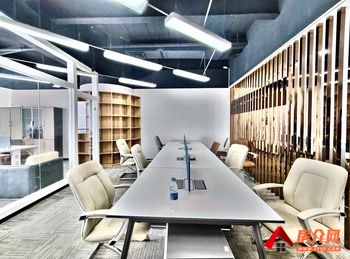 「昆明」万达广场(北塔) >243m²写字楼出租，参考