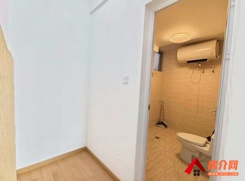 呈贡天水嘉园，5室3厅房子出租(合租)，租金每月1100元