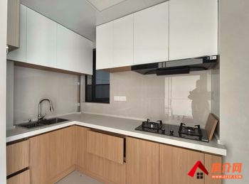 呈贡光明璟宸苑，3室2厅房子出租(整租)，租金每月1800元