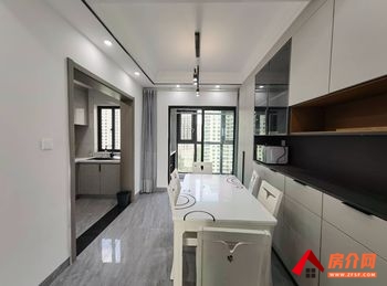 五华融创君庭云邸，3室2厅房子出租(整租)，租金每月2600