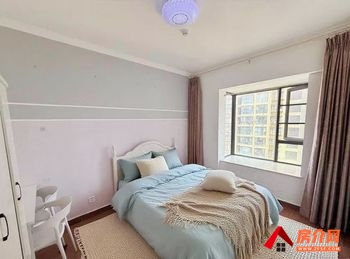 盘龙万宏国际(3期)，2室1厅房子出租(合租)，租金每月65