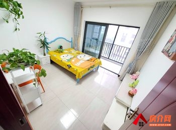 五华昆明恒大名都(东区)，3室2厅房子出租(合租)，租金每月