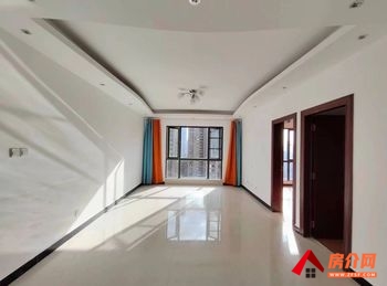 盘龙昆明广场中央(B区)，3室2厅二手房出售,报价：113万