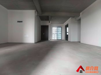 呈贡中交锦澜府，4室2厅二手房出售,报价：106.8万元