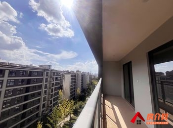 #金茂国际新城栀云苑小区二手房#呈贡金茂国际新城栀云苑，3室