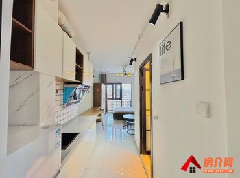 官渡龙湖天第，1室1厅房子出租(合租)，租金每月800元