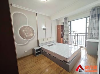 「昆明」官渡中铁百年印象,3室2厅房子出租(合租)，租金每月