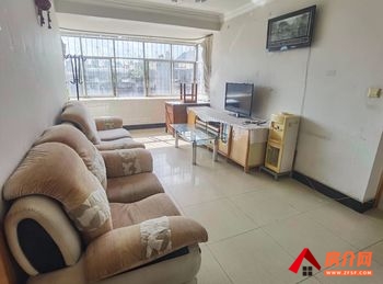 盘龙昆明市延安医院大树营宿舍区，3室2厅二手房出售,报价：4